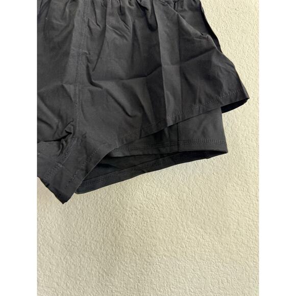 NWOT Women's Workout Gym Shorts Running Quick Dry Pockets Black Medium - Picture 9 of 12